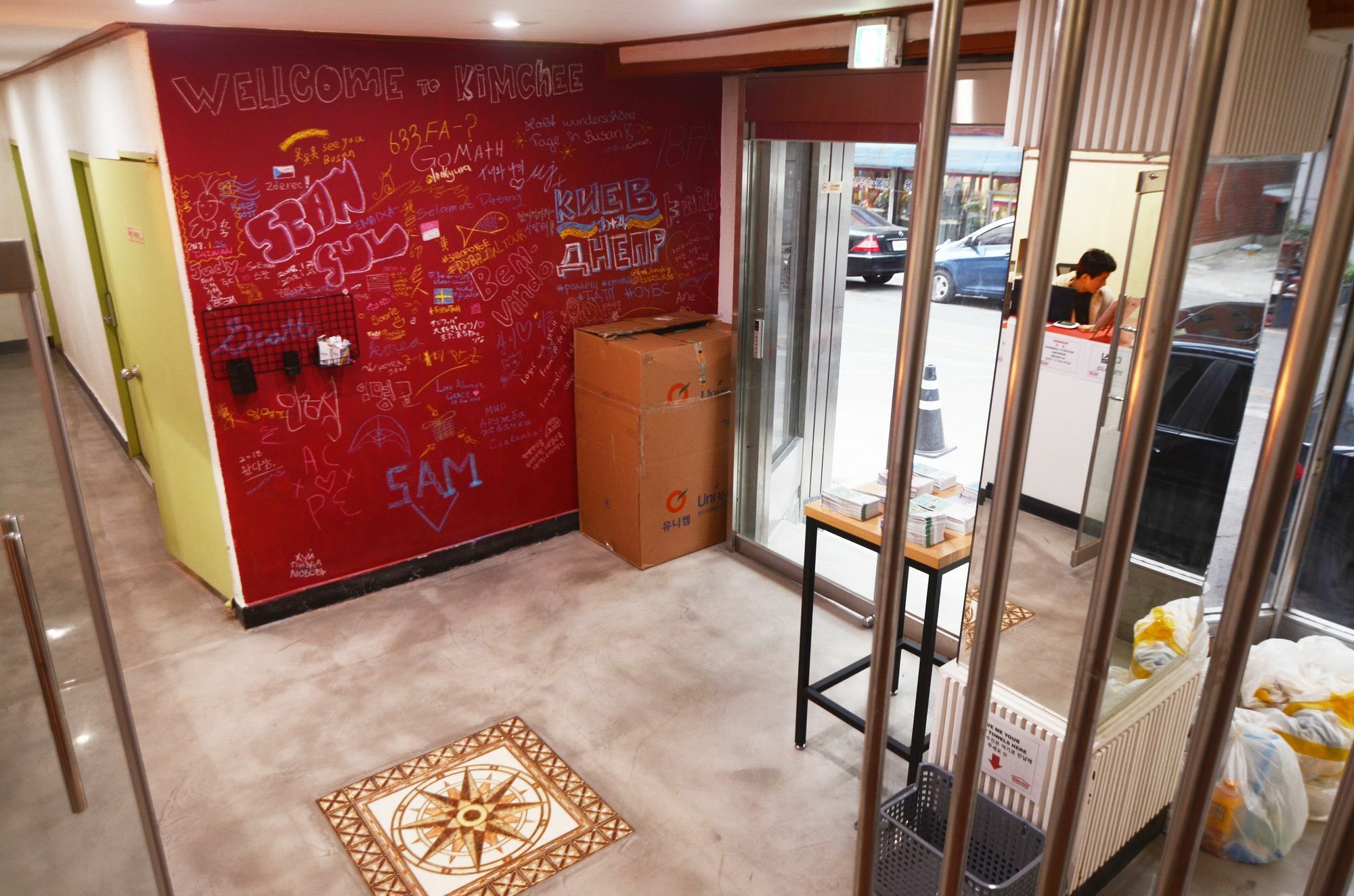 Kimchee Busan Station Guesthouse Exterior foto
